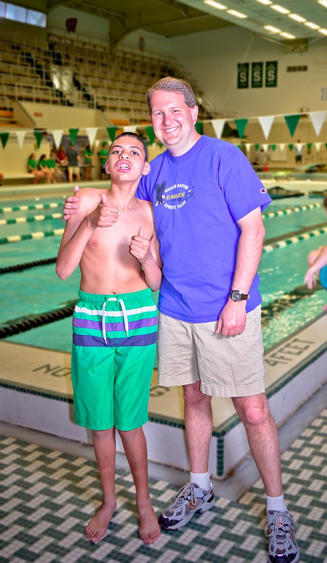 service-goals-image-at-the-pool